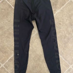 soul cycle lululemon leggings